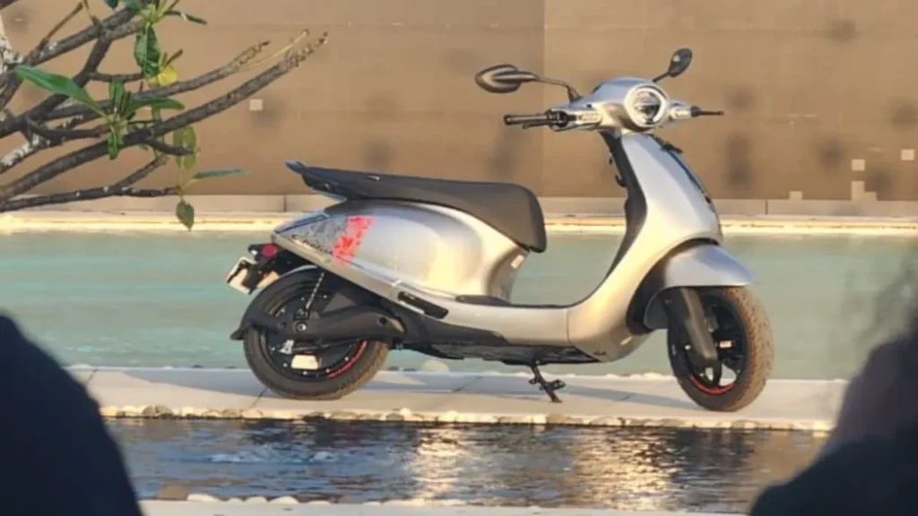 Bajaj Chetak C2501 Launched in India: Price, Range, Features & Specifications